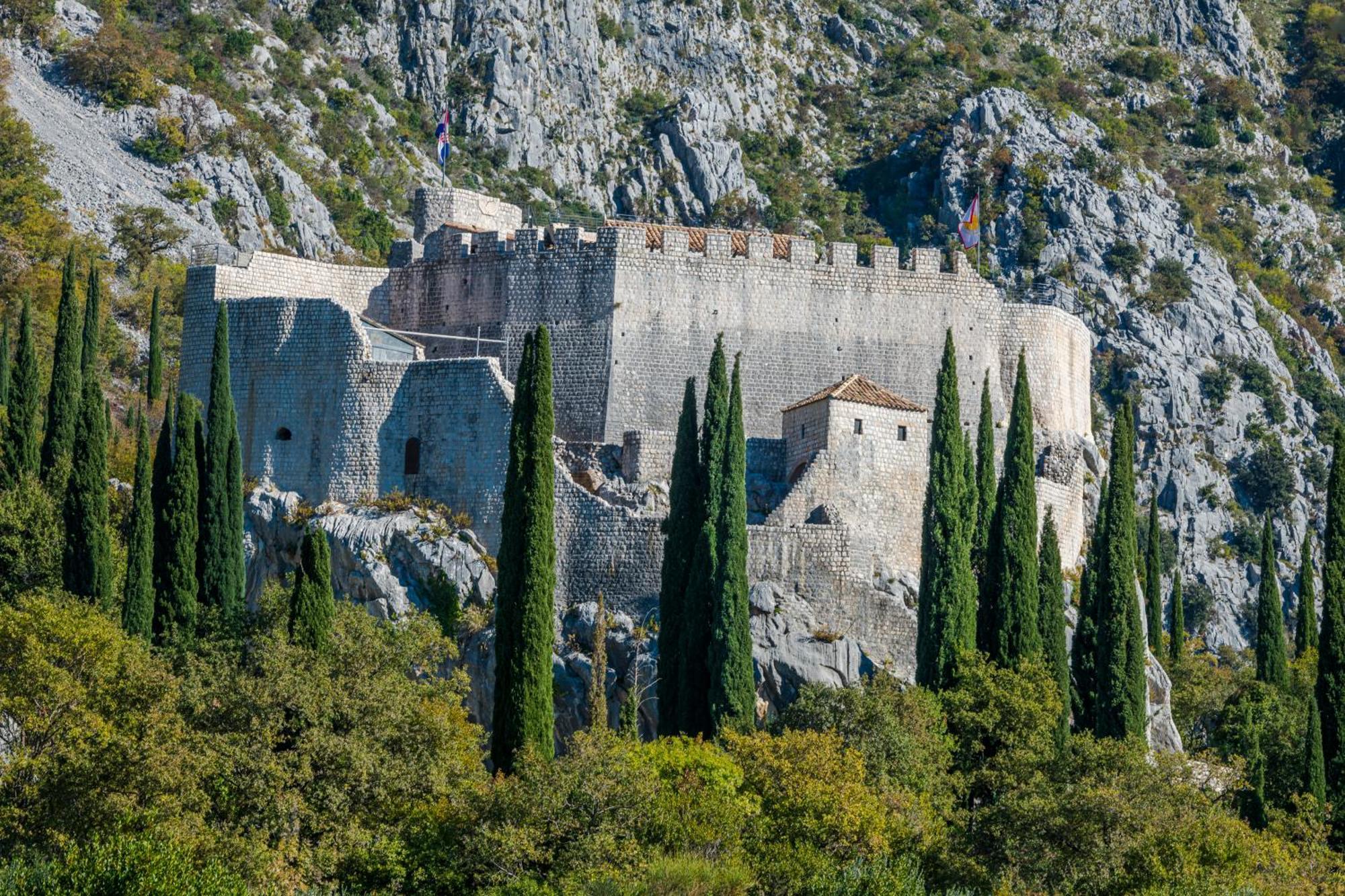 Villa Castellum Canalis Gruda Exteriör bild